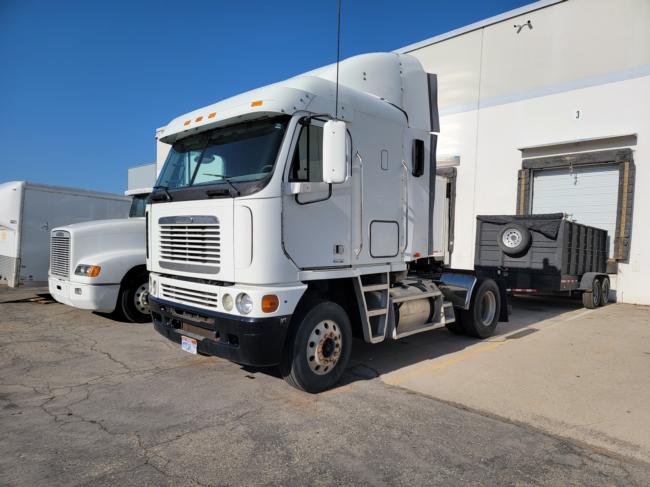 2004-Freightliner-Argosy,-C12-410