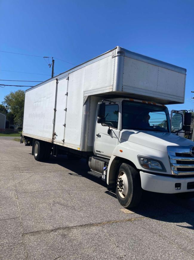 2017-Hino-268-with-a-26-foot-box.