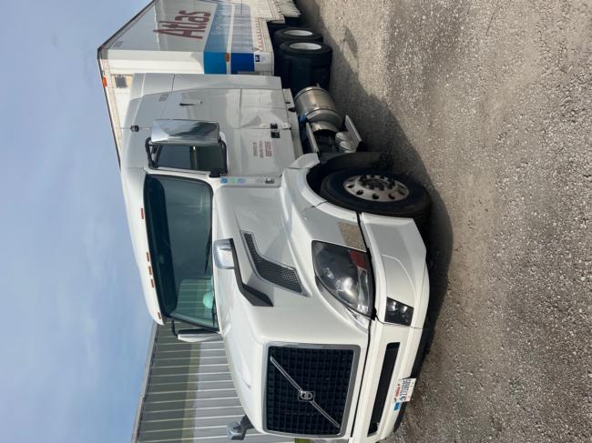 2016-Volvo-VNL64T630-410k-Mileage.