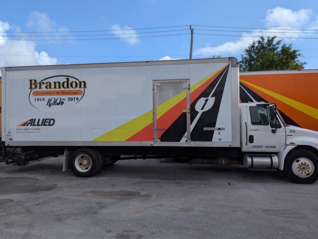 2011-International-4300-Box-Truck,