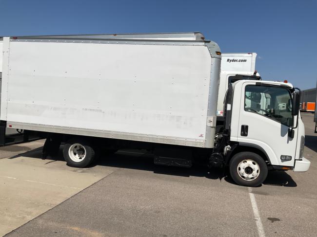 2015-NPR-HD-Isuzu-16’-Box-Truck-in