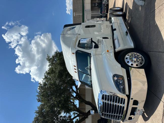 Freightliner-Cascadia-630k-miles-10